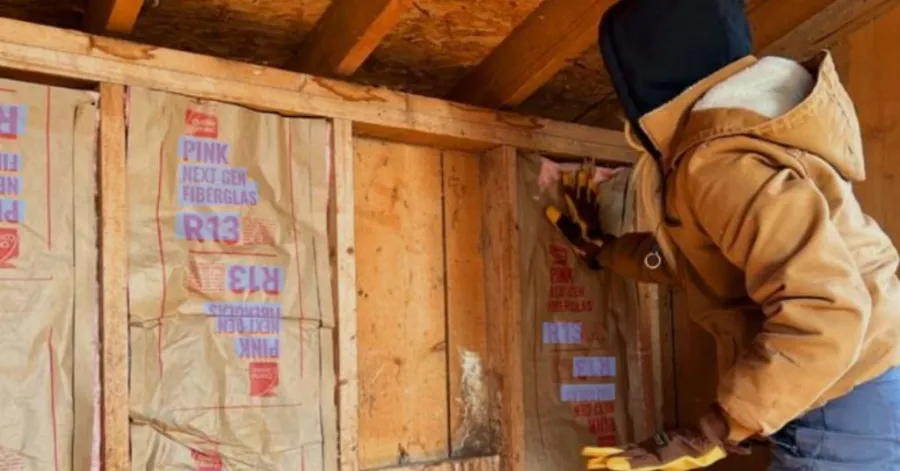 insulate a chicken coop