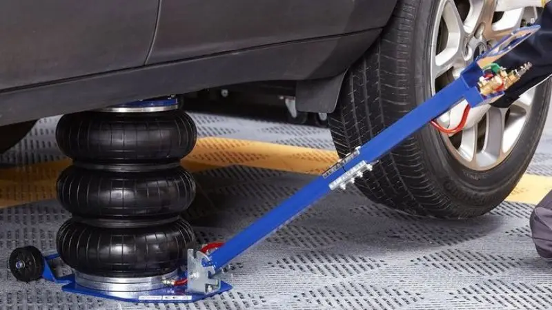 Select a car jack rubber pad