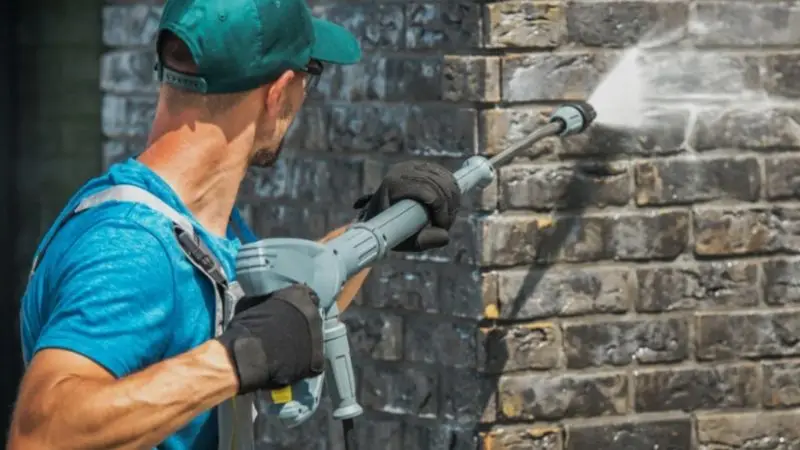  cordless vs. corded pressure washers