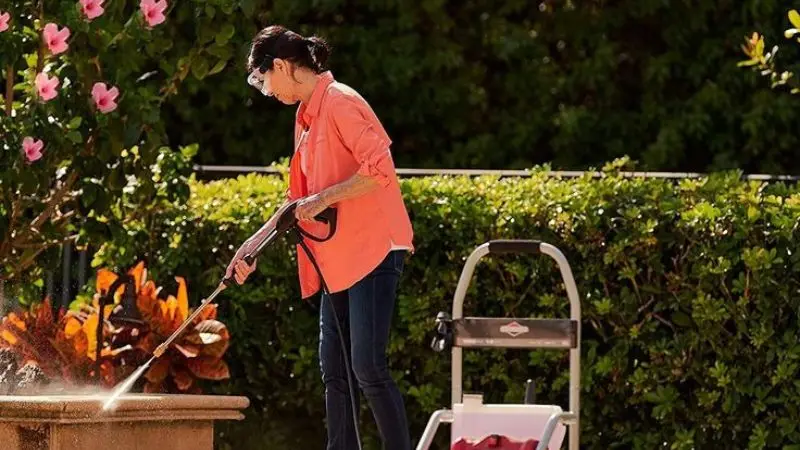 How to choose a pressure washer