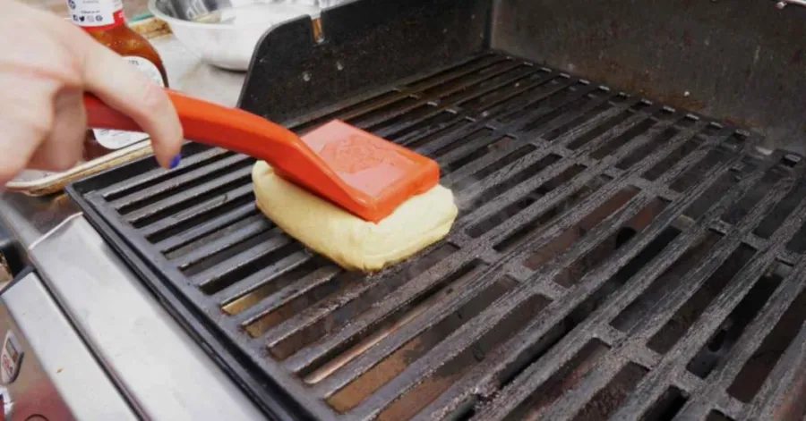 BBQ grill cleaning brush