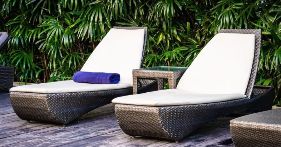 lounge outdoor furniture