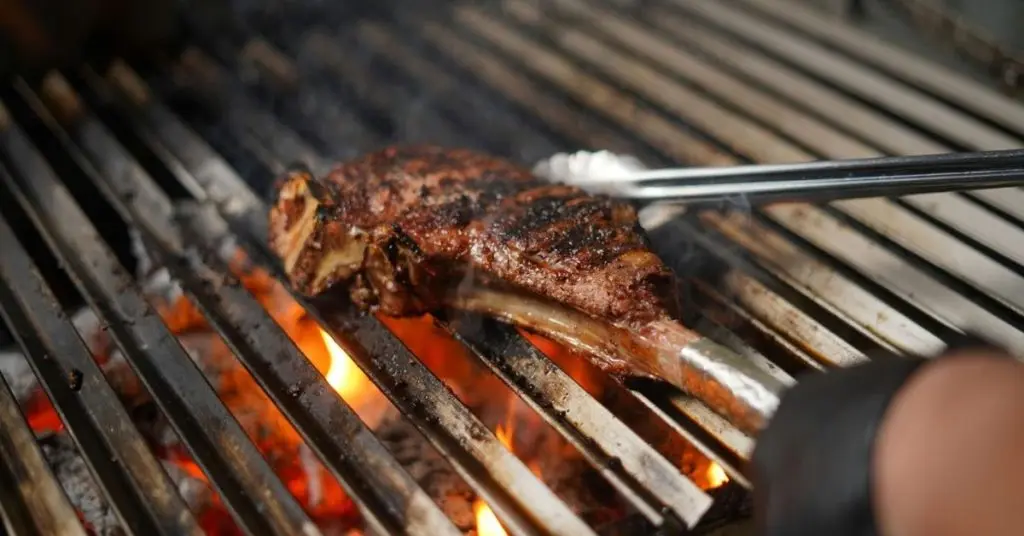 how to grill a tomahawk steak