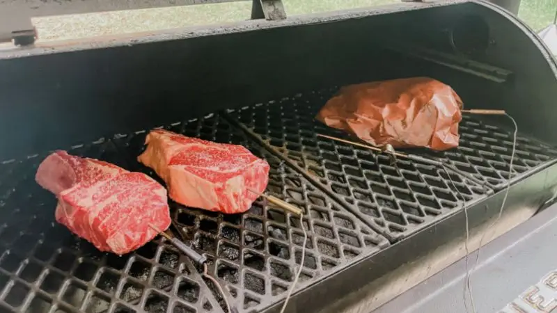 reverse sear method for grilling a tomahawk steak