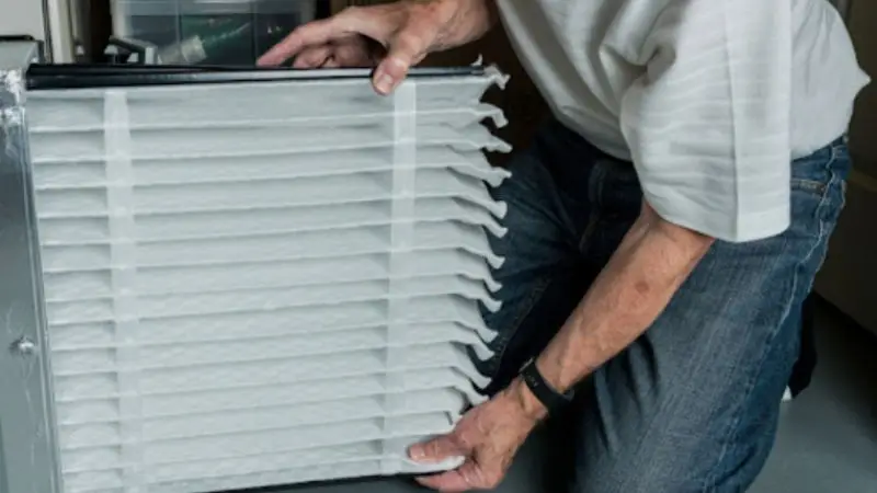 Step-by-step guide to changing air furnace filter