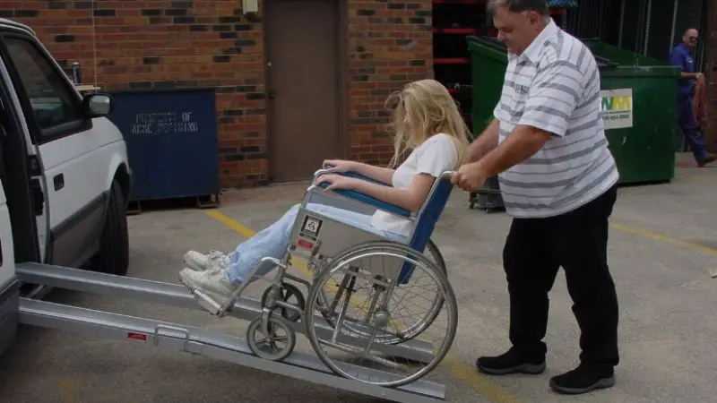  tips for safe use of wheelchair ramp