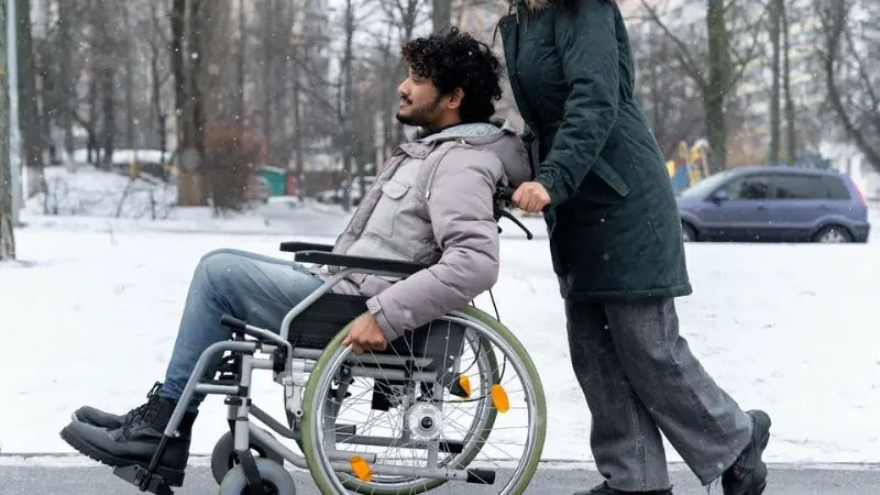 How to choose the right outdoor wheelchair for different surfaces