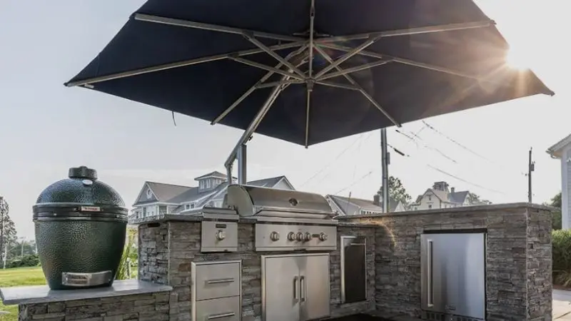 How to choose the right outdoor grill storage