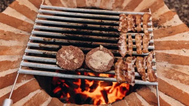 Portable round grill grate
