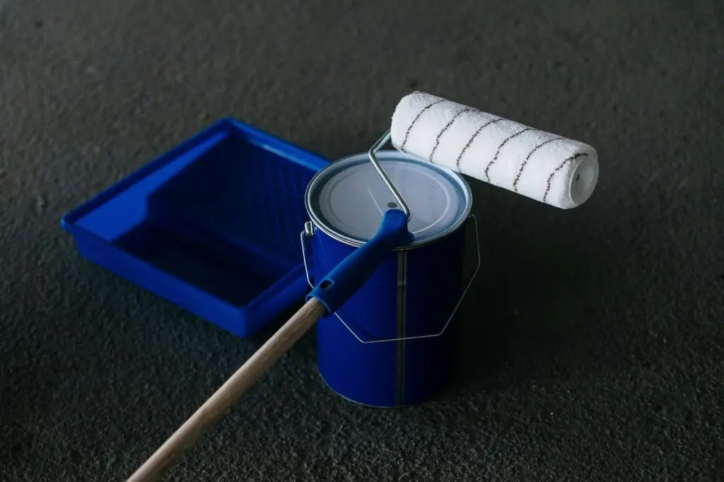 wall paint and bucket