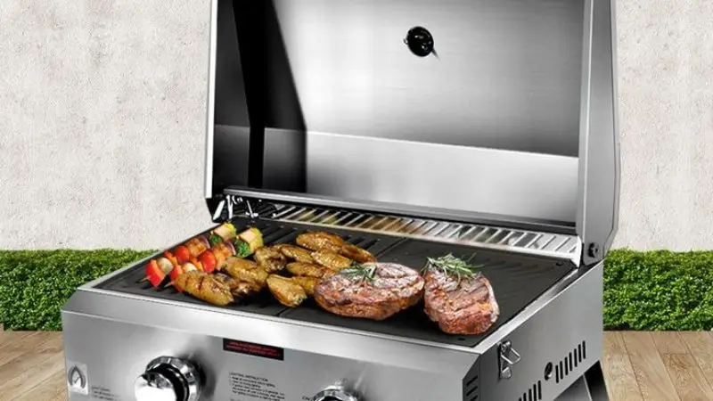 Install gas regulators for the BBQ grill
