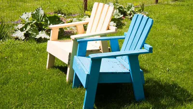  Comfortable stackable patio chairs 