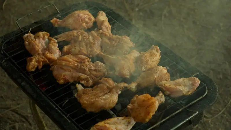 choosing the right chicken for rotisserie grilling