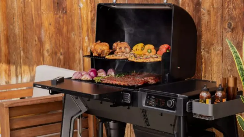 What is a pellet smoker