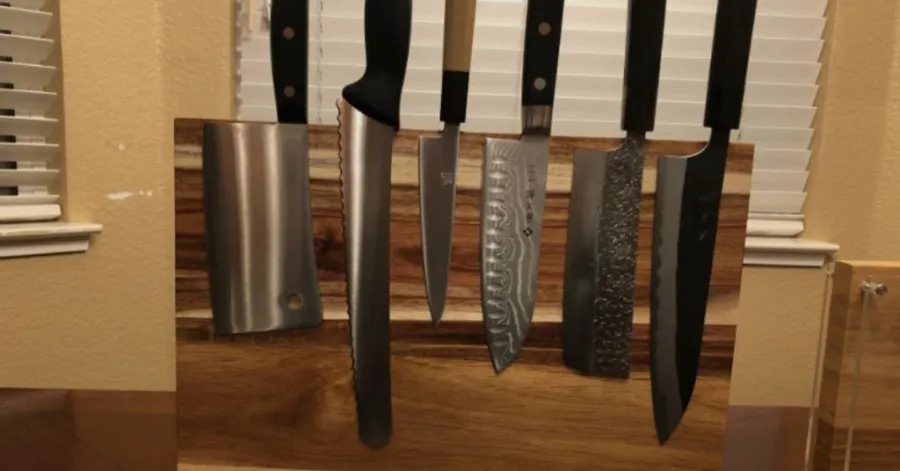 diy magnetic knife holder