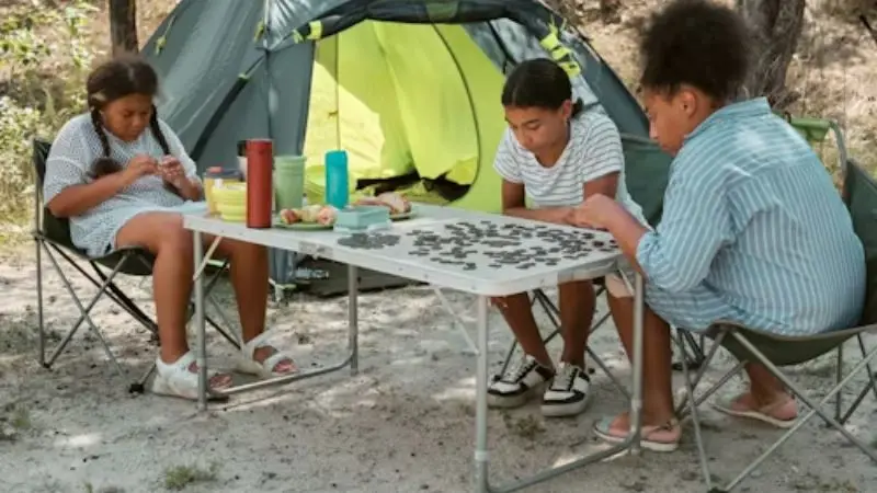 Extend the life of the outdoor garden table cover