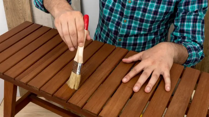 paint iron furniture with a smooth and lasting finish