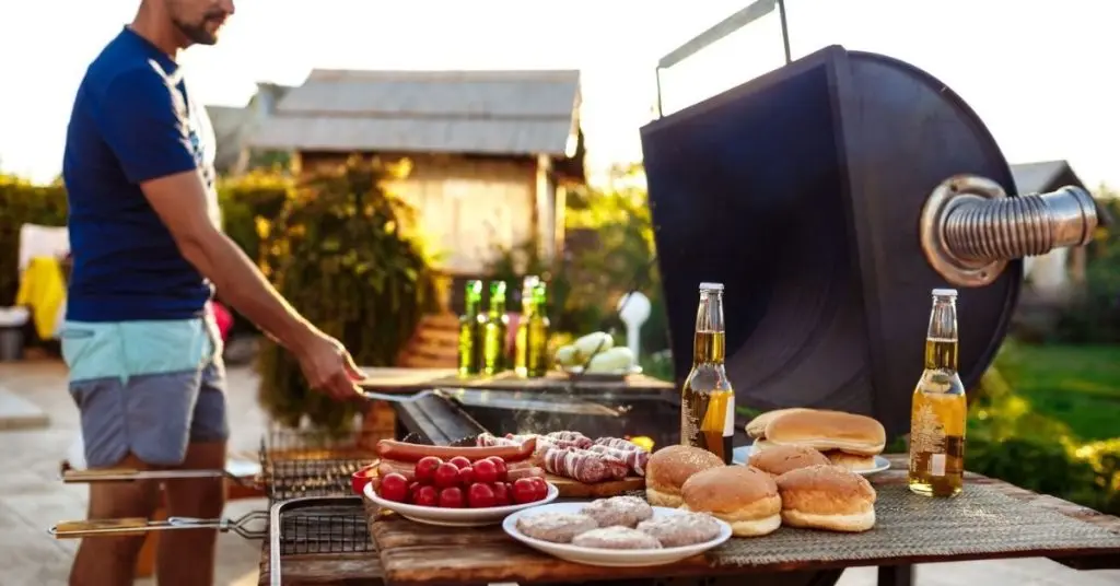 backyard grill and bar