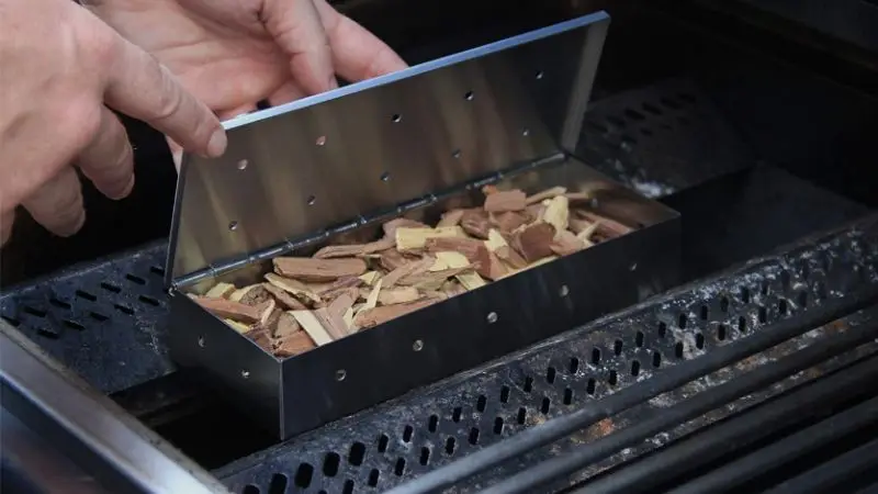  BBQ smoker box