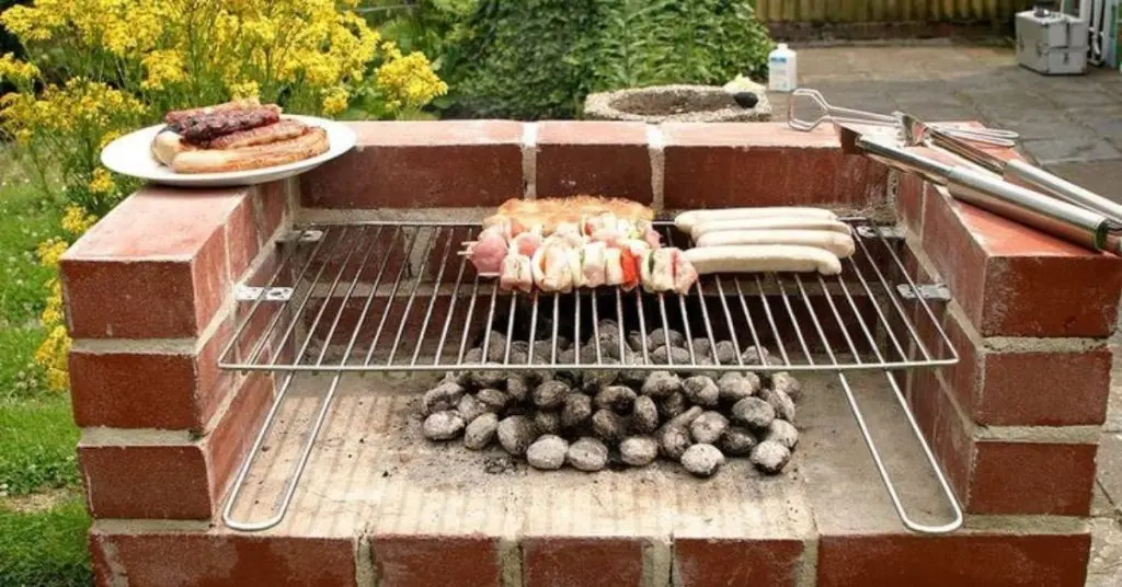 diy brick BBQ grill​
