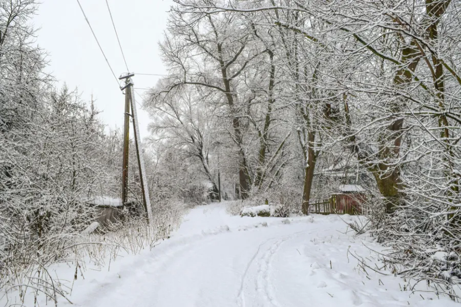 snowfall affecting internet cables