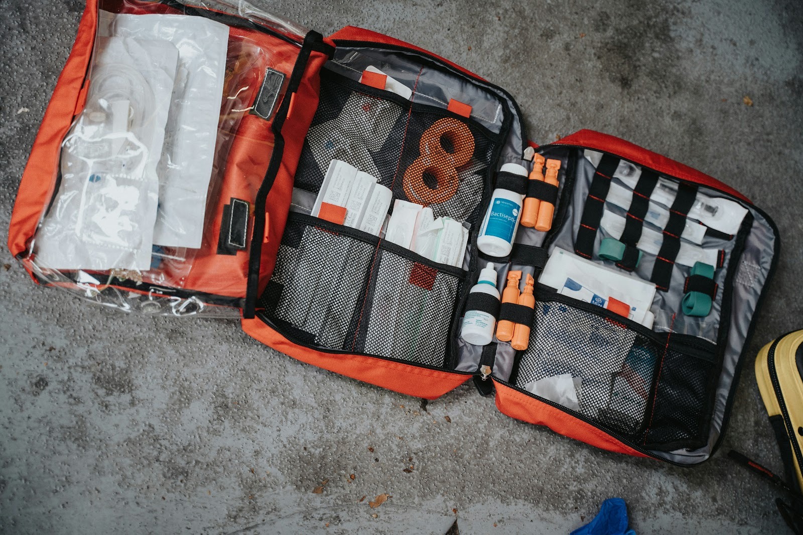 Prepare A DIY Emergency Kit For Winter In 2026 Image 134 