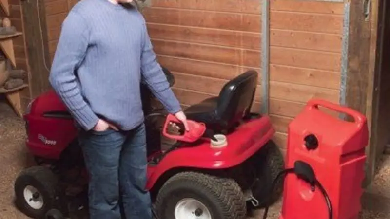 Mistakes to avoid while filling the gasoline tank
