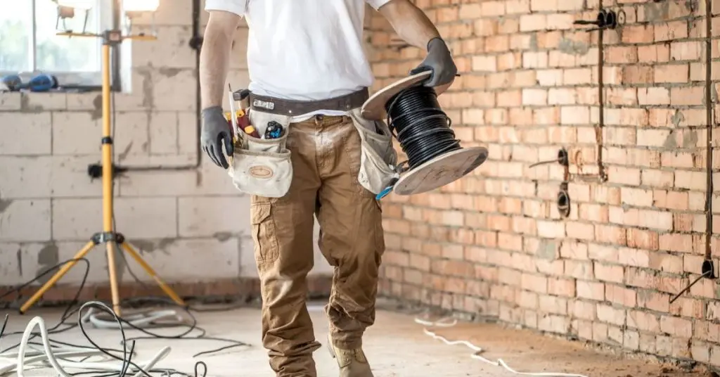 How to deal with old house wiring during renovation