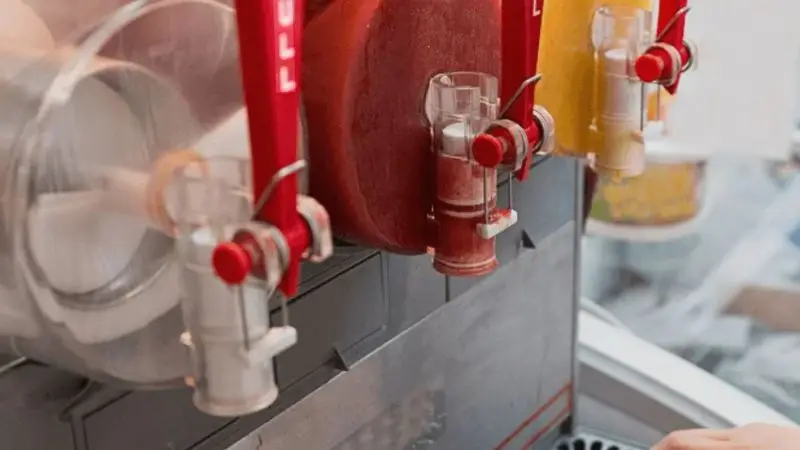 How to prevent contamination in a slushy machine