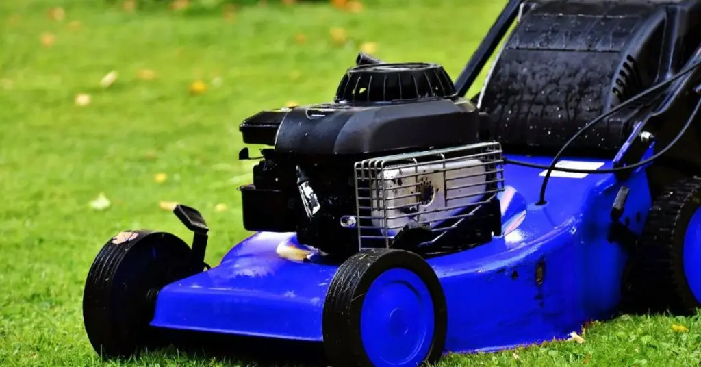 What tool works for both small and big lawns