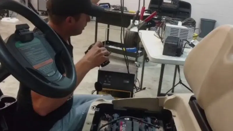 How to choose the right golf cart battery charger
