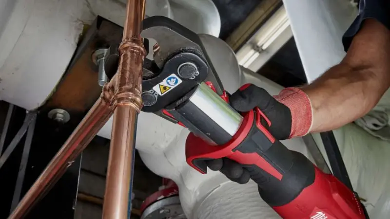how to fix and check in plumbing with a crimping tool
