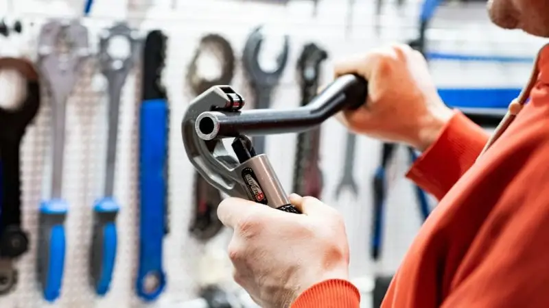 copper pipe crimping tools and materials you’ll need