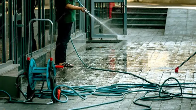 choose the best hose rell for pressure washing