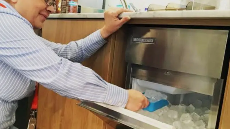 different types of ice you get from ice makers