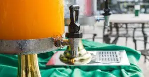drink dispenser with spigot​