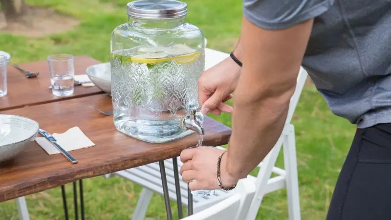 common mistakes to avoid when choosing a drink dispenser