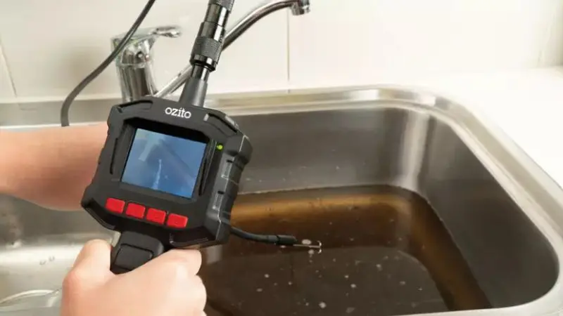 How to maintain a clean drain pipe