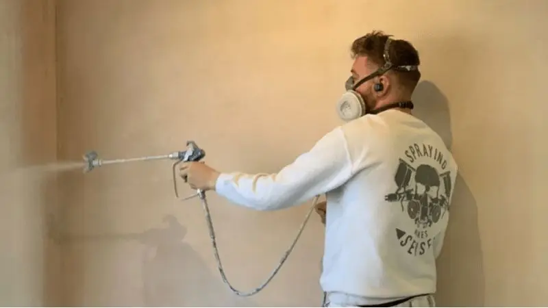 Airless Spray Paint