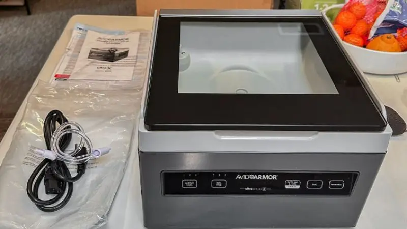 pros and cons of each vacuum sealer type