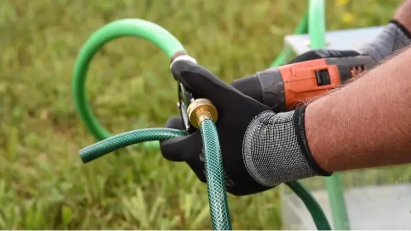 tools you will need to repair a garden hose