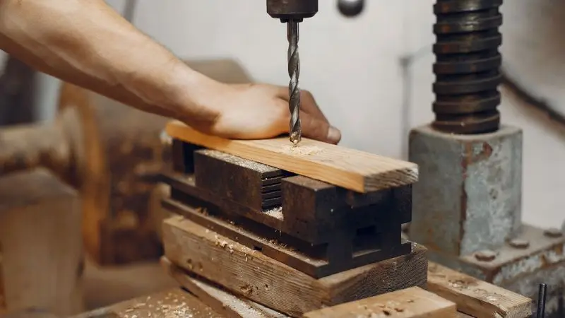 common drilling mistakes that make holes uneven