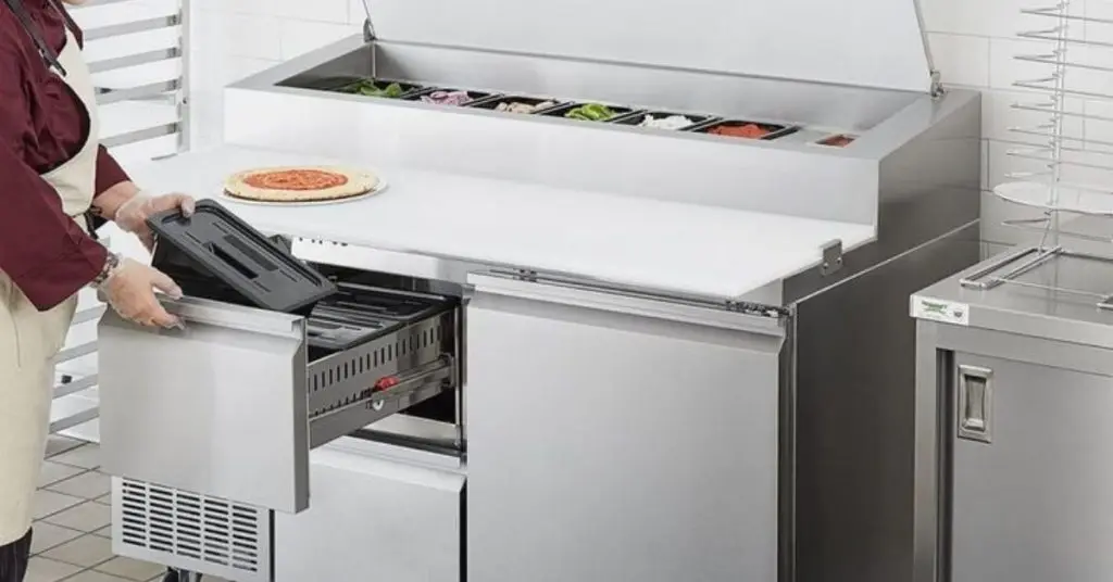 refrigerador para preparar pizza