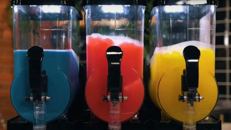 easy cleaning and maintenance of the slush ice maker