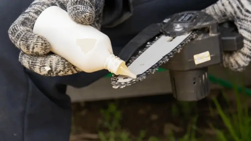 Lubrication Oil Bottle for Chainsaw