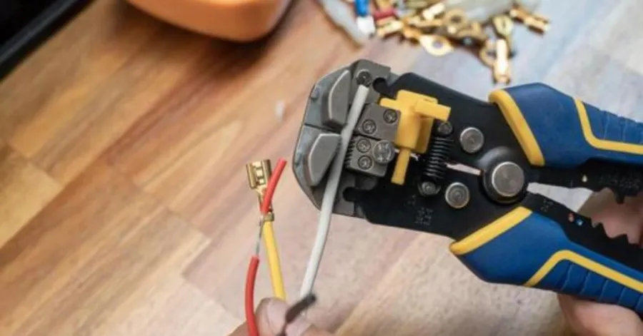 scrap wire stripping tool​