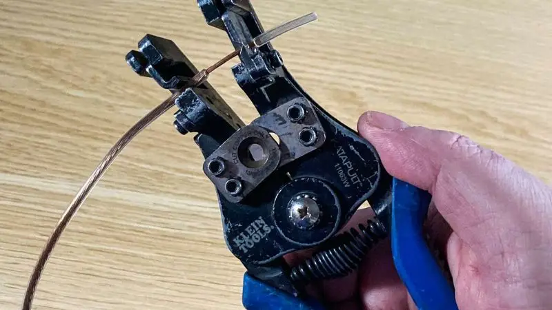 Manual Wire Stripper