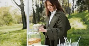 Recipientes para bebidas para fiestas