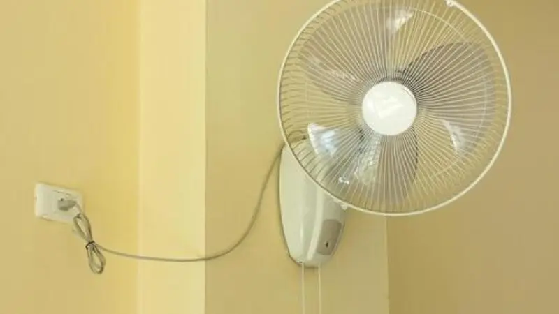 Oscillating Wall-Mount Fan