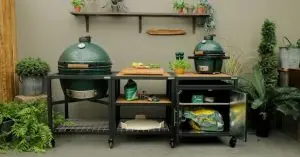 Carro para barbacoa de exterior con espacio de almacenamiento.